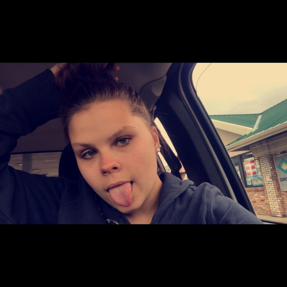 Meet your Posher, Kylie